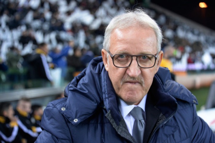 Pozzo incorona Delneri