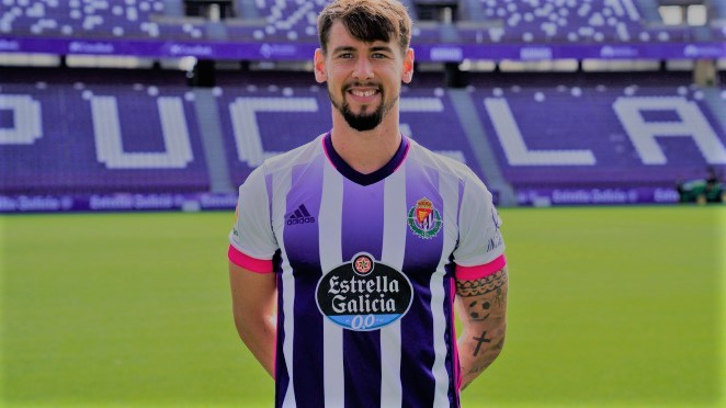 Luis Pérez: “El trabajo y la humildad me han llevado hasta
aquí” Luis Pérez: “El trabajo y la humildad me han llevado hasta
aquí”