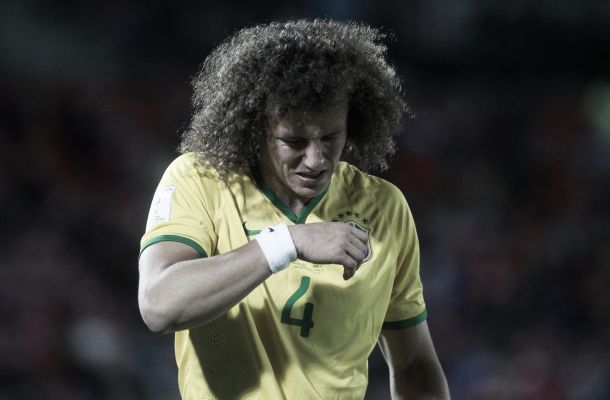 Paris Saint-Germain's David Luiz sidelined for up to four weeks with knee injury