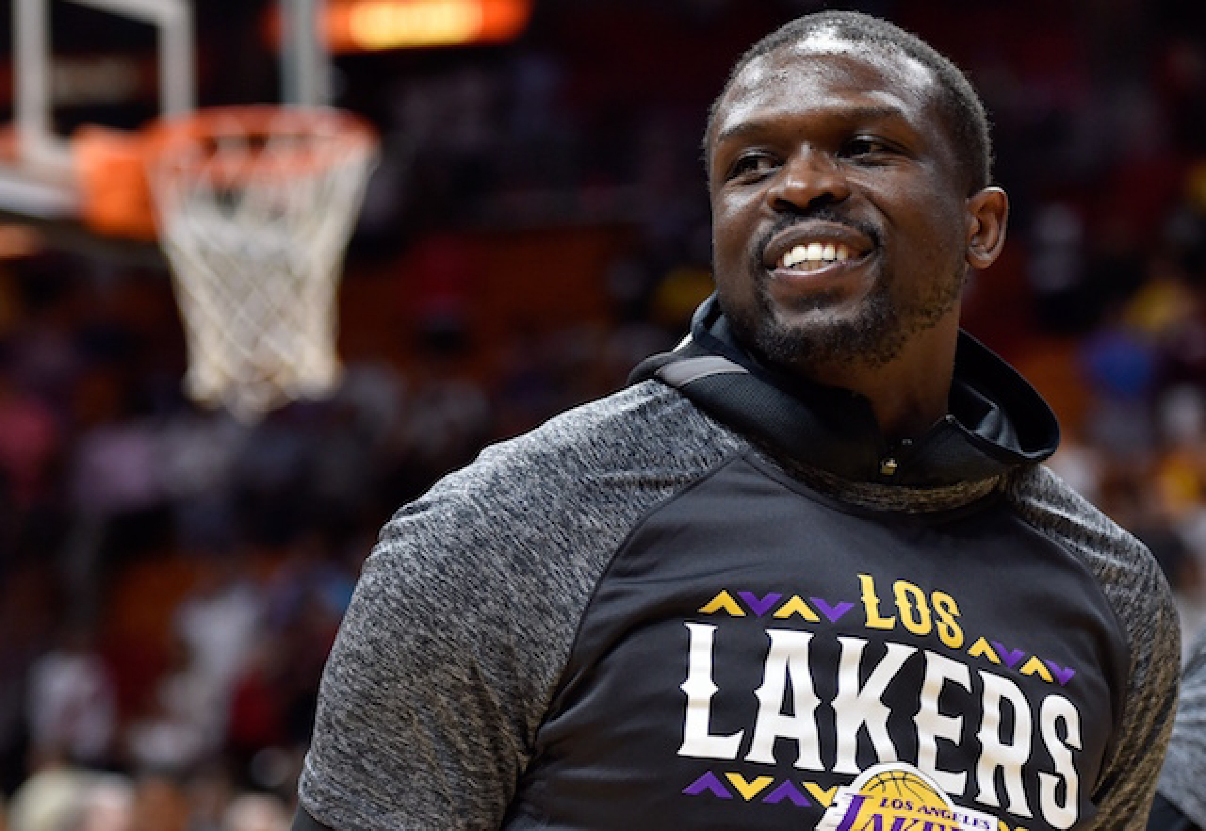 Luol Deng signs with the Minnesota Timberwolves