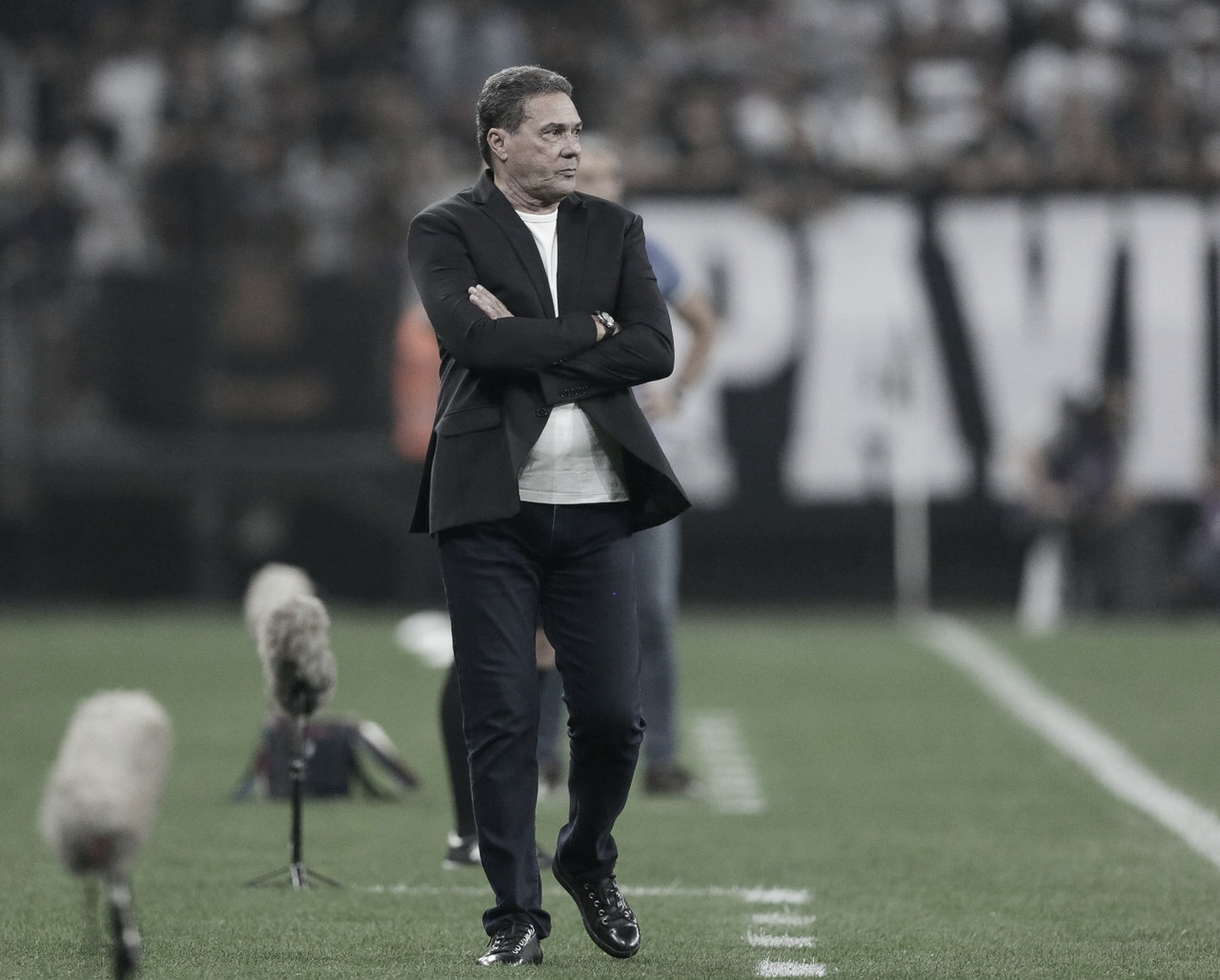 Luxemburgo vê evolução na equipe do Corinthians diante do Fortaleza: "Caminhando bem"