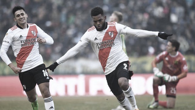 Resumen y goles: Independiente 0-1 River Plate por Liga Profesional de Fútbol Resumen y goles: Independiente 0-1 River Plate por Liga Profesional de Fútbol