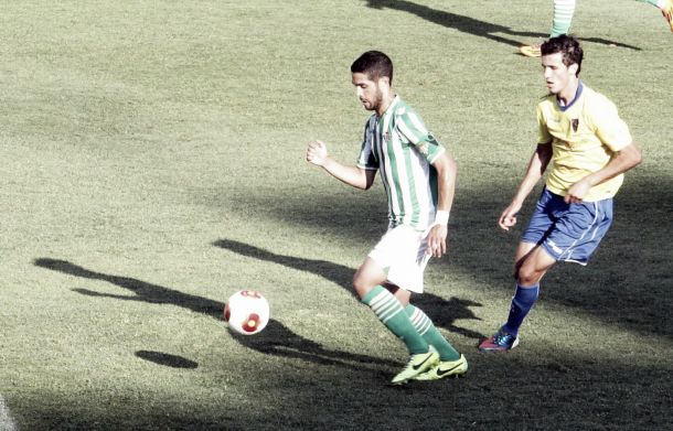 Resultado Real Betis B - Orihuela en los playoffs de ascenso a Segunda División 2013/2014 (4-1)
