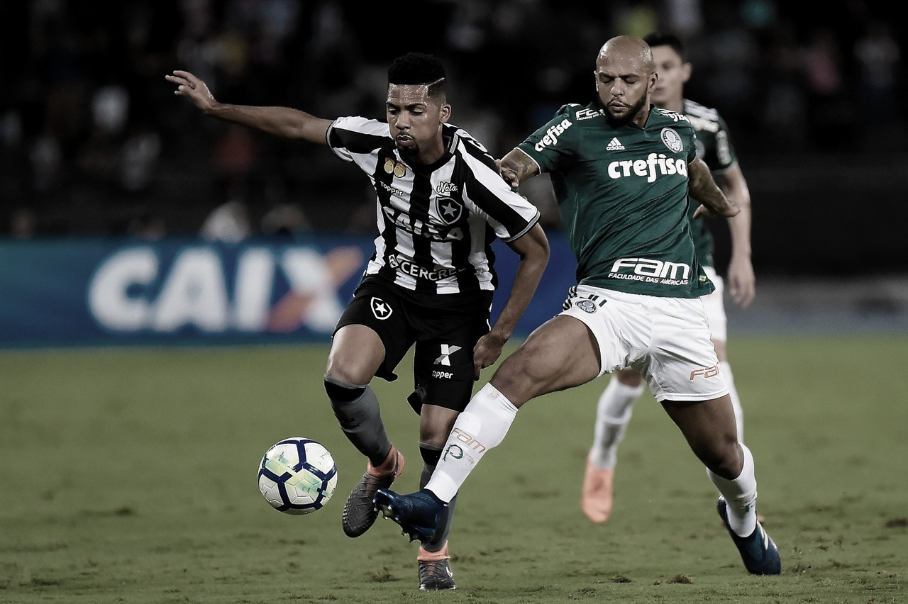 Em segundo jogo
de Lazaroni, Botafogo recebe Palmeiras pelo Brasileirão Em segundo jogo
de Lazaroni, Botafogo recebe Palmeiras pelo Brasileirão