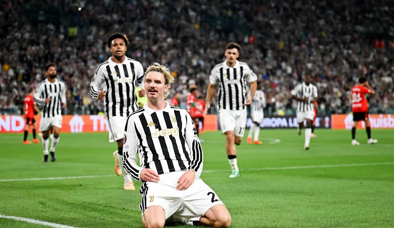 Juventus goleia o NEC Nijmegen por 5 a 0 na estreia da Europa League Juventus goleia o NEC Nijmegen por 5 a 0 na estreia da Europa League