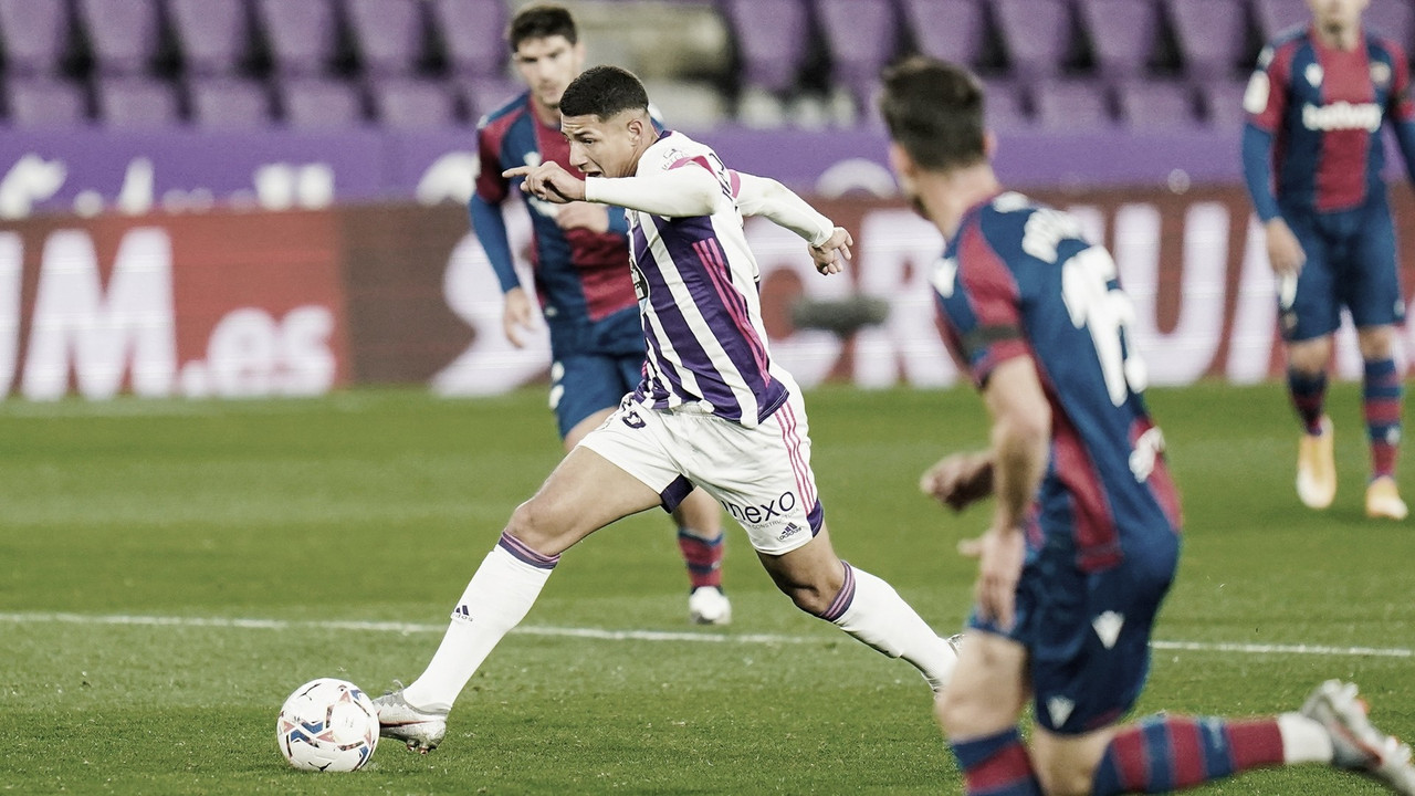 Real Valladolid 1-1 Levante: punto que sabe a poco Real Valladolid 1-1 Levante: punto que sabe a poco