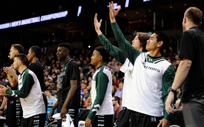 2016 NCAA Tournament Round Of 64: No. 13 Hawaii Upsets No. 4 California