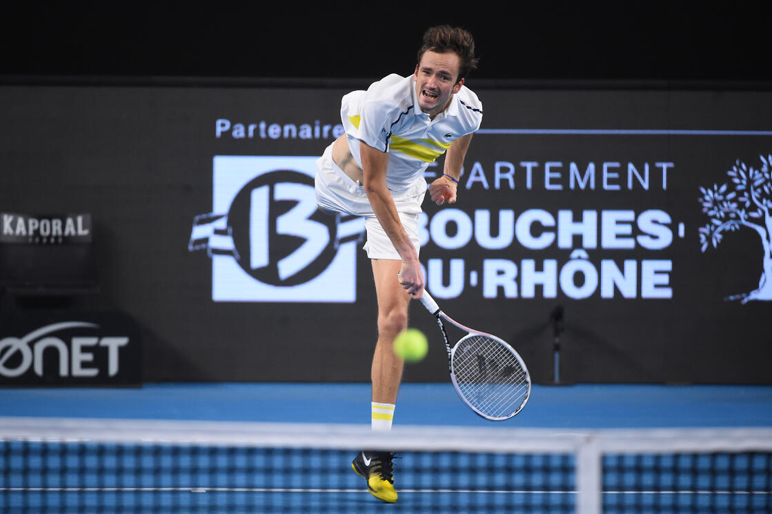 ATP Marseille Day 4 wrapup: Medvedev, Tsitsipas cruise