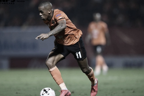 Maílson torce por retorno do futebol na Tailândia e acredita em projeto vencedor do Chiangrai Maílson torce por retorno do futebol na Tailândia e acredita em projeto vencedor do Chiangrai