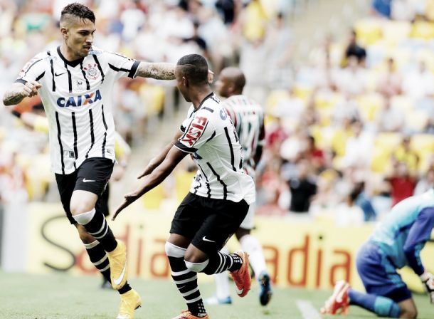 Malcom lamenta segundo tempo ruim do Corinthians e Gil critica árbitro: "Ruim e tendencioso"