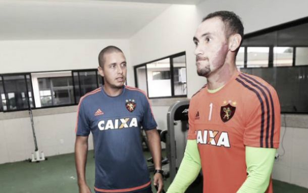 Rodrigo Mancha se recupera de tendinite e volta a ser opção no Sport