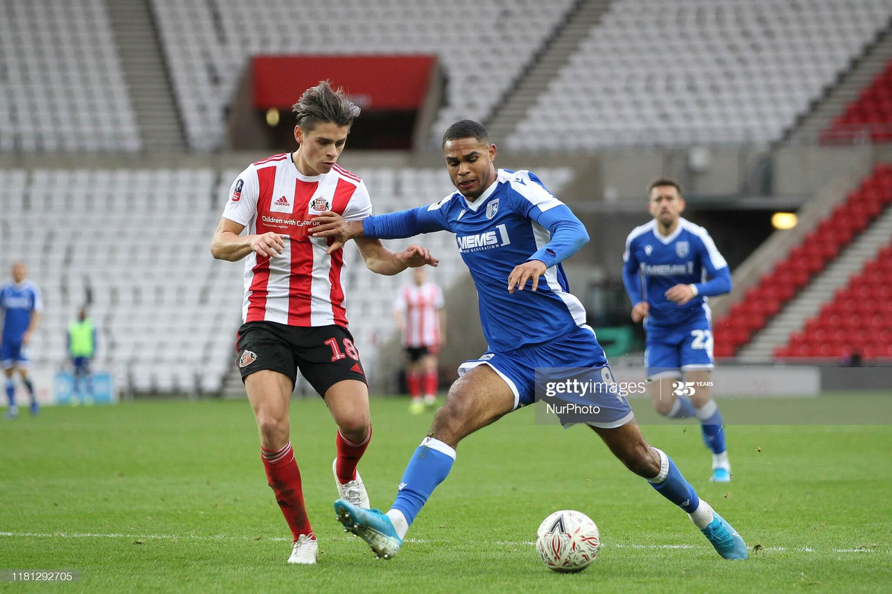 Mikael Mandron signs for Crewe Alexandra