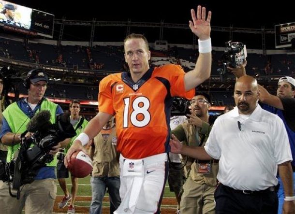 Manning y sus Broncos eclipsan a los Ravens en el partido inaugural