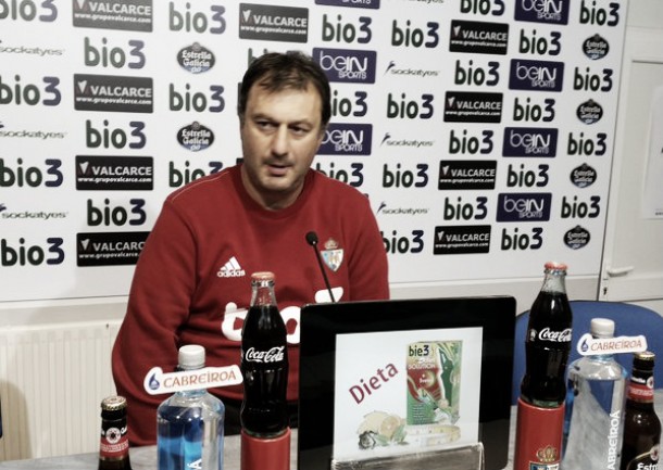 Manolo Díaz: "El Almería lleva mucho tiempo sin ganar y tenemos que ponérselo muy difícil"
