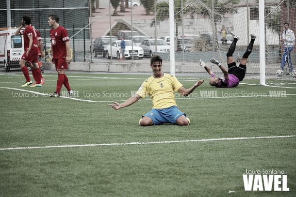 Dimas, celebrando un gol esta temporada /Foto : VAVEL