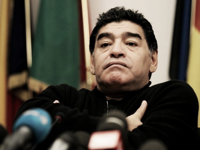 Maradona disparó contra todos