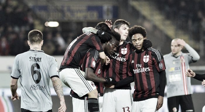 Al Milan basta un rigore di Balotelli: Alessandria KO, ma tutto si decide a San Siro