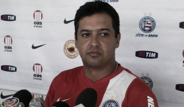 Marquinhos Santos culpa arbitragem após derrota para o Sport Marquinhos Santos culpa arbitragem após derrota para o Sport