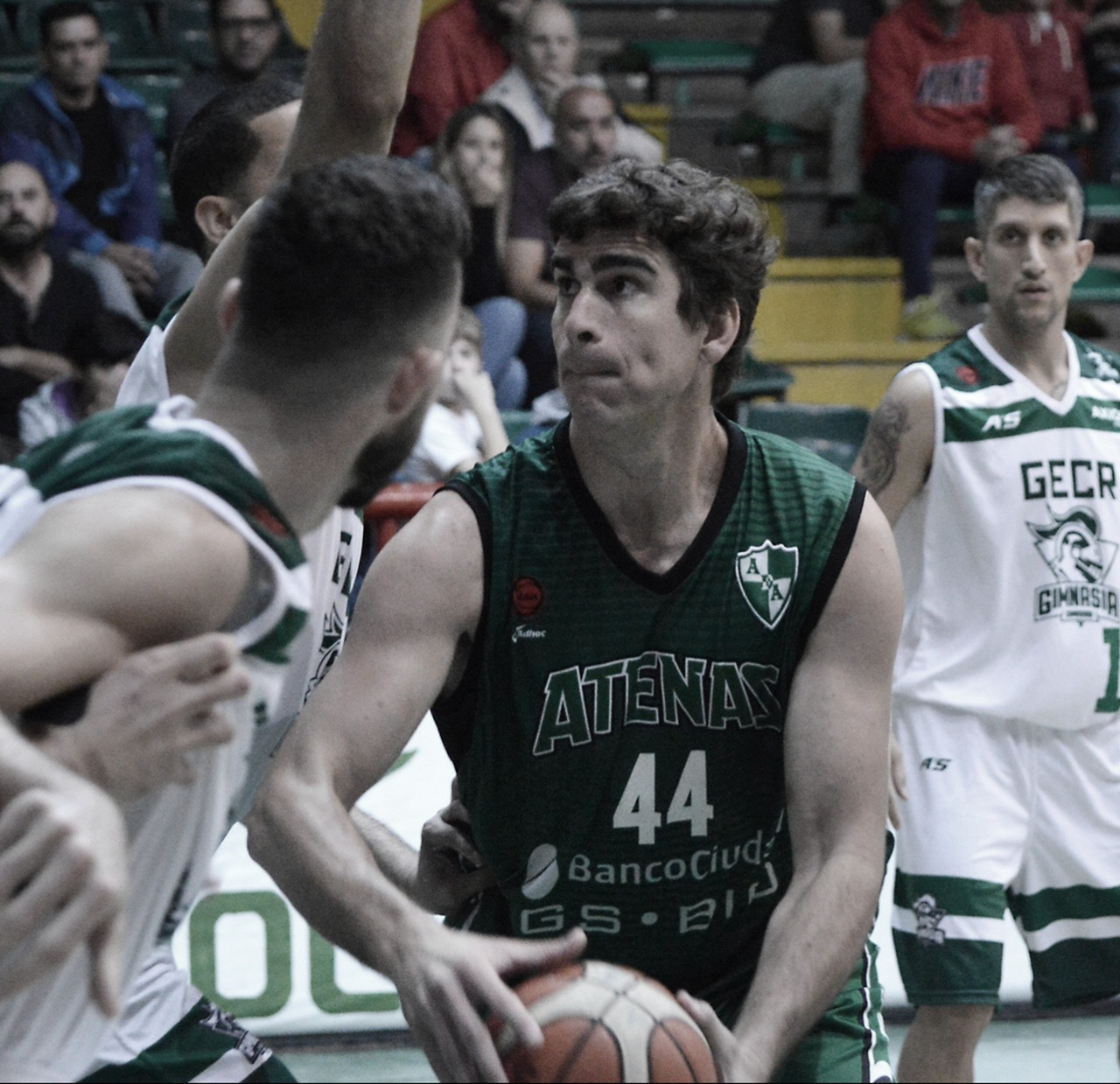 Liga Nacional: triunfo vital del Griego para salir del fondo Liga Nacional: triunfo vital del Griego para salir del fondo