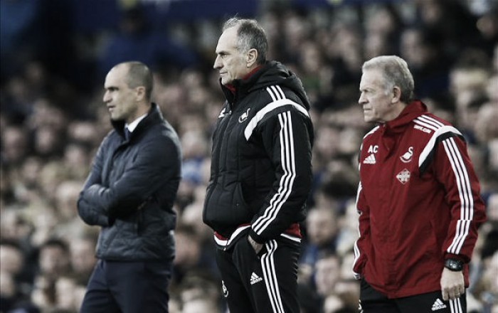 Everton 1-2 Swansea City: The main moments from another disappointing display