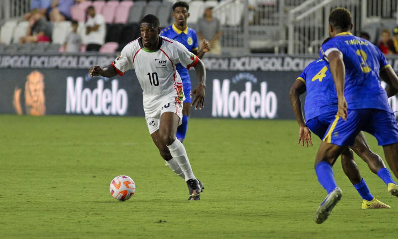 Goles y resumen del Martinica 2-0 Puerto Rico en Clasificación Copa Oro