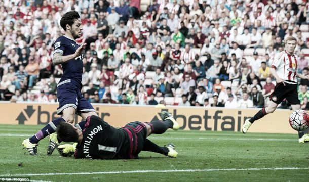 Sunderland 0-1 Tottenham Hotspur: Late but great Mason strike seals first win for Spurs