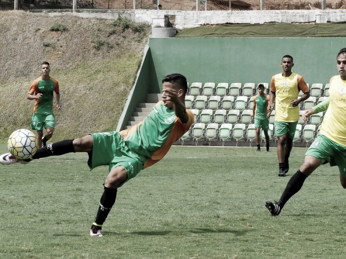 Matheusinho comemora nova convocação para Seleção Sub-20 e projeta futuro
