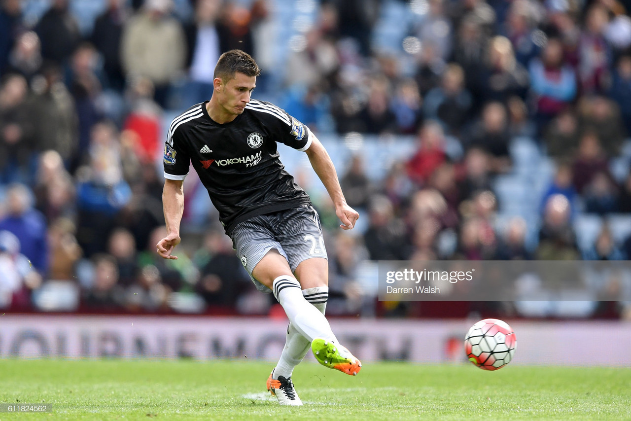 Chelsea's Matt Miazga joins Reading on season-long loan