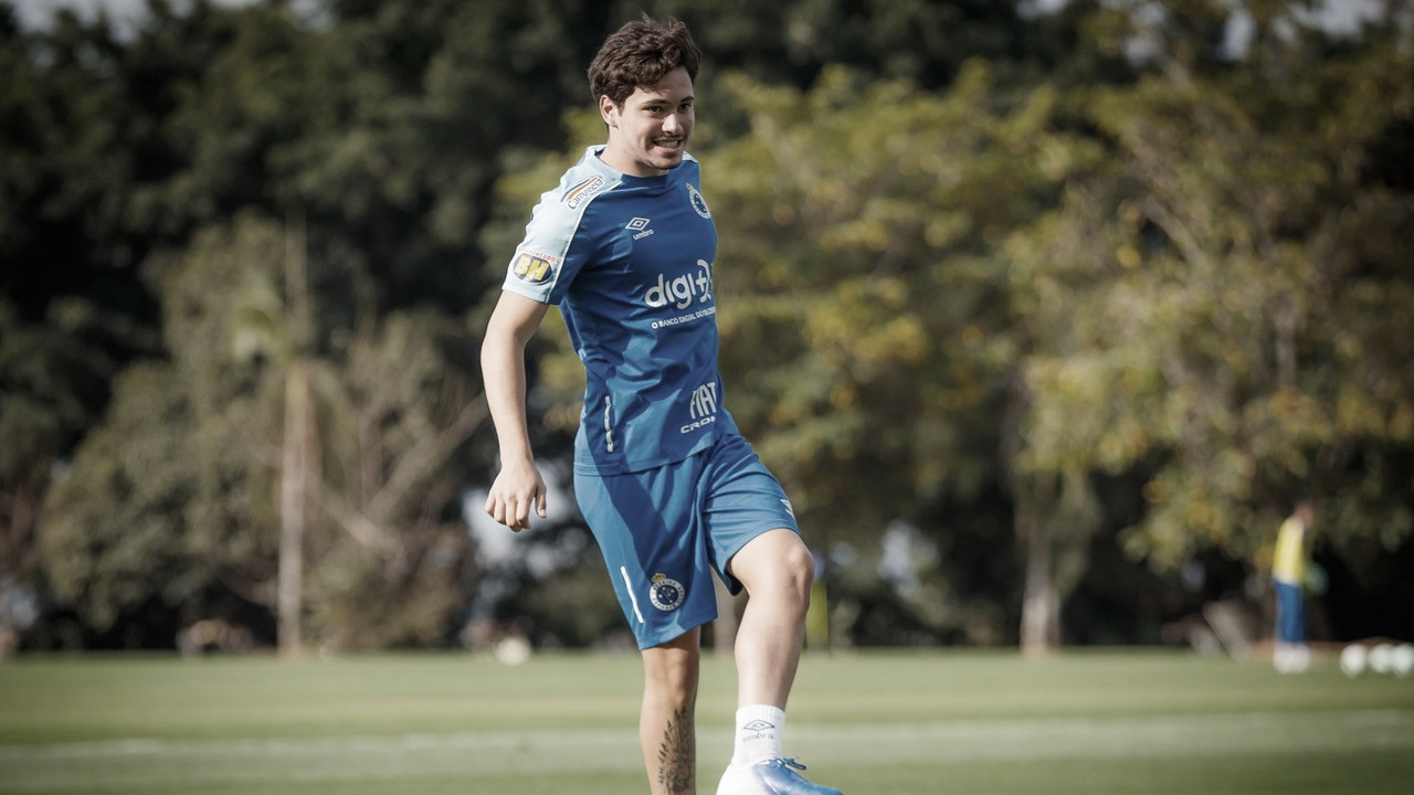 Cruzeiro adquire 50% dos direitos econômicos e estende contrato de Mauricio Cruzeiro adquire 50% dos direitos econômicos e estende contrato de Mauricio