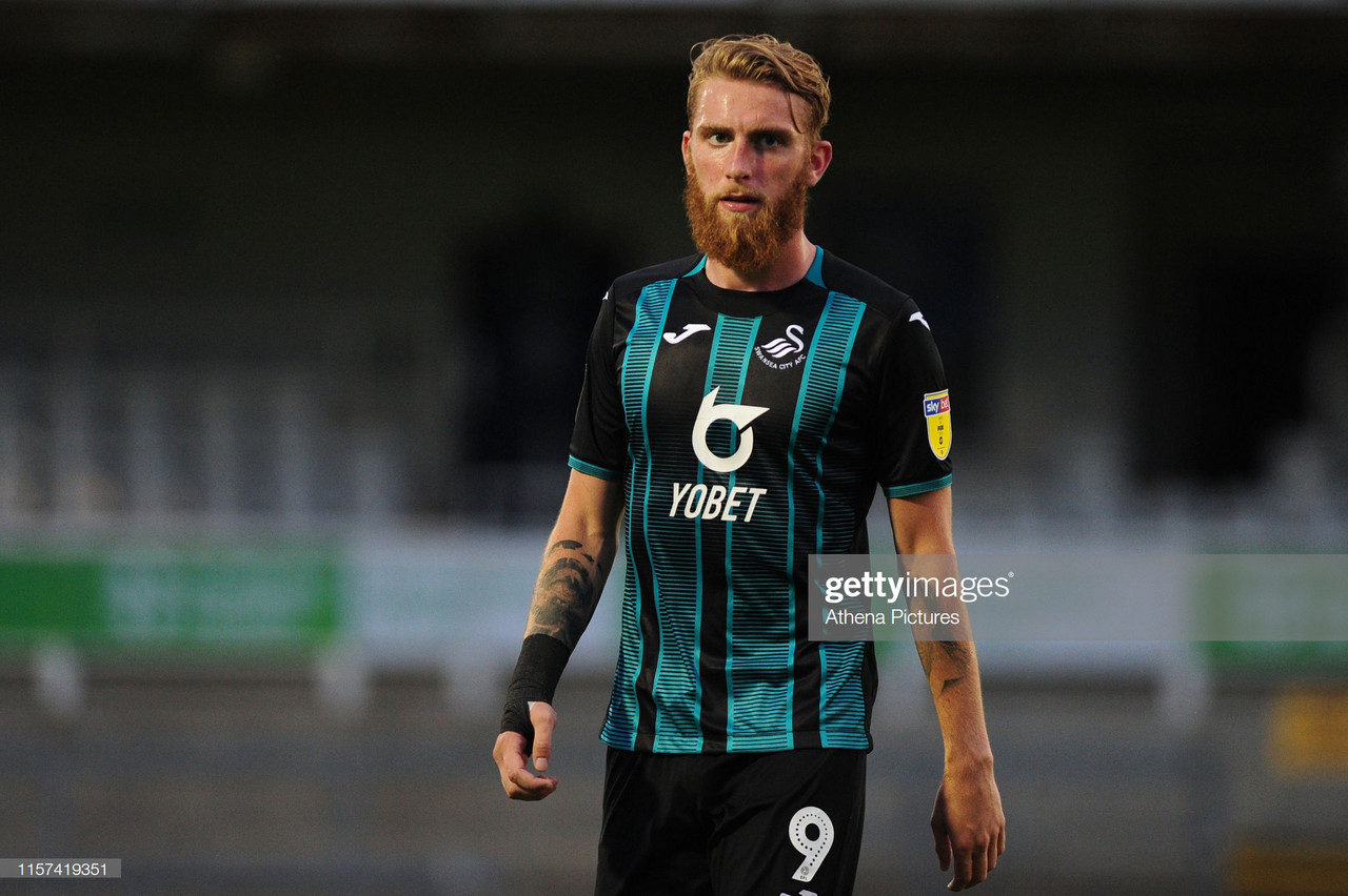 Oli McBurnie signs for Sheffield United from Swansea