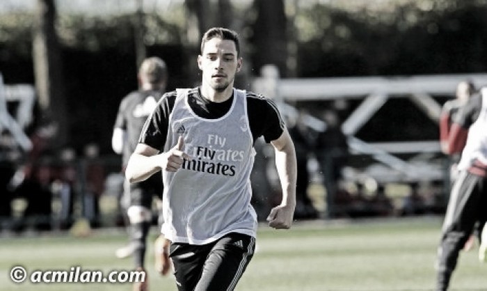 Milan, parla De Sciglio: "Vogliamo l'Europa attraverso il sesto posto" Milan, parla De Sciglio: "Vogliamo l'Europa attraverso il sesto posto"