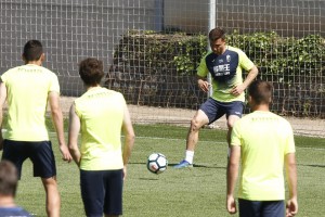 Agra y Menosse, ausentes en el entrenamiento
