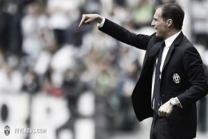 Allegri: "No podemos volver de Palermo sin los tres puntos"