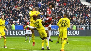Parma: in attacco si punta Kean e si sogna Balotelli, Matri la reale alternativa. Piace Zampano