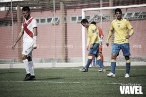 Fotos e imágenes del Las Palmas At. 1-2 Huesca, jornada 14 del Grupo II de Segunda B