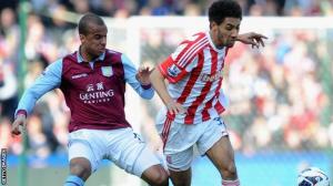 El Aston Villa respira a costa del hundimiento del Stoke City