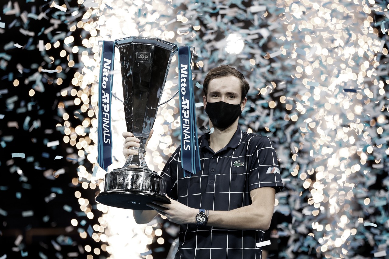 De virada, Medvedev vence Thiem e conquista título inédito do ATP Finals