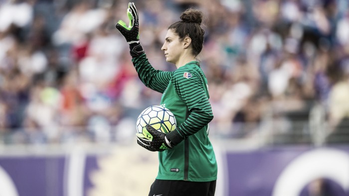 Seattle Reign FC signs Goalkeeper Michelle Betos