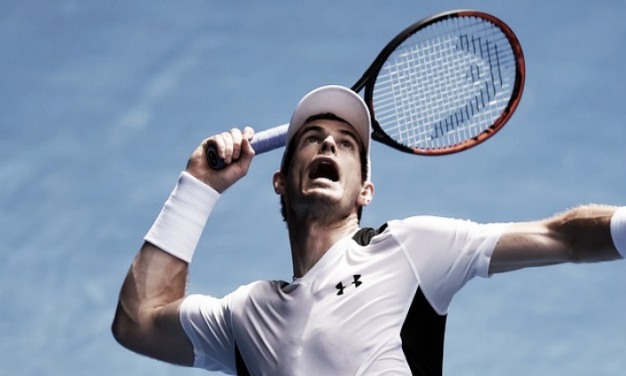 Australian Open 2016: Murray smashes past Groth into round three