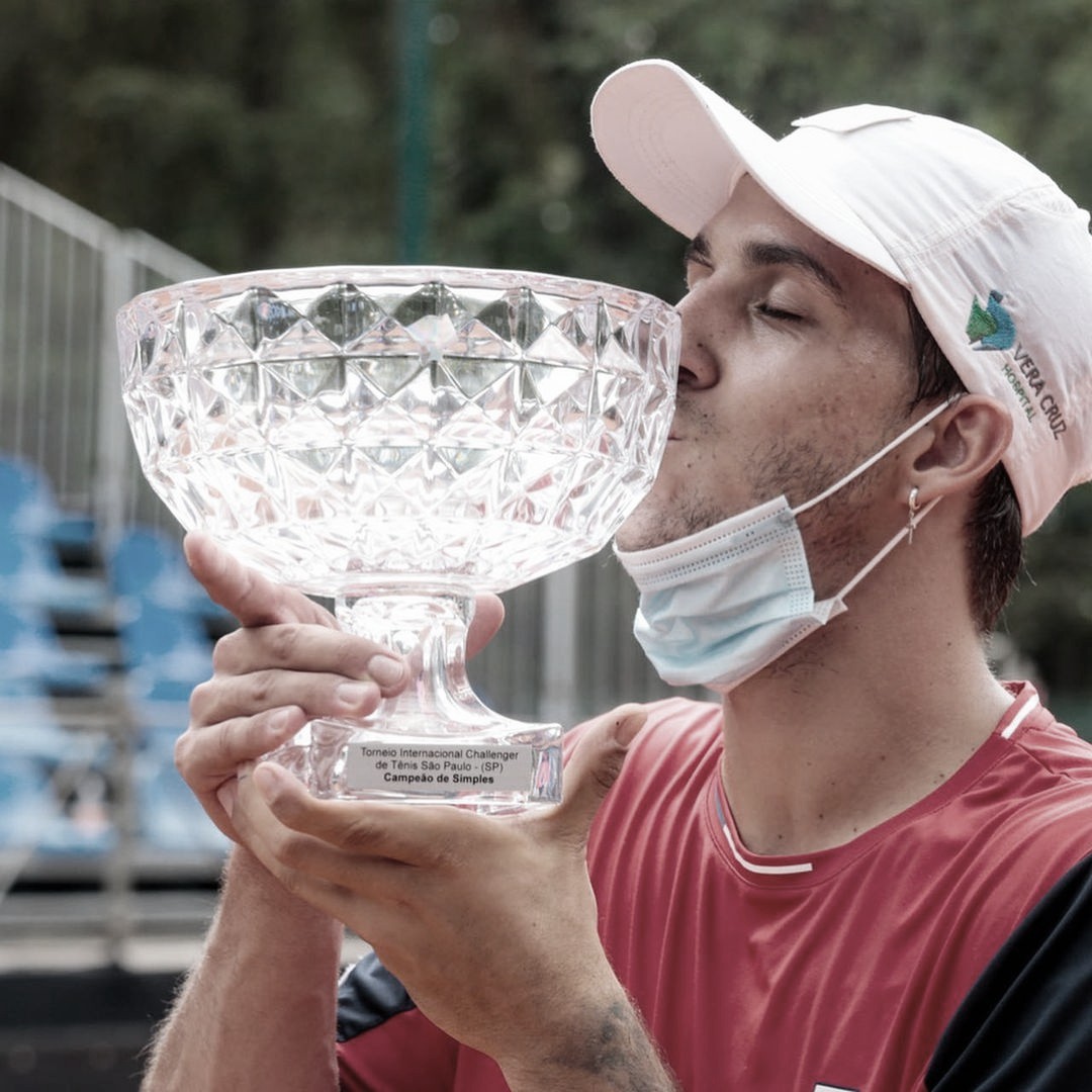 Em semana inesquecível, Felipe Meligeni ganha títulos de simples e duplas no Challenger de São Paulo