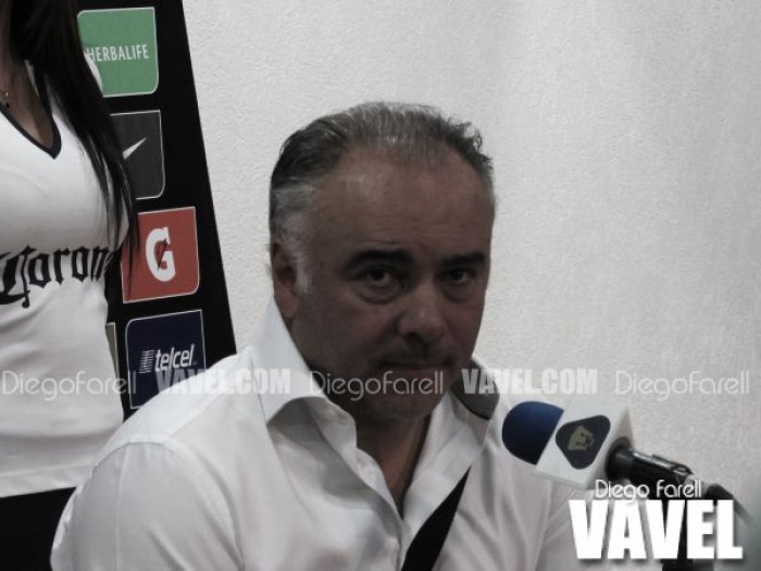 Guillermo Vázquez: "Me da gusto que el equipo luche por dos torneos"