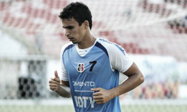 Volante Memo comenta o gol diante do Joinville: "Acho que só vem coroar minha dedicação" Volante Memo comenta o gol diante do Joinville: "Acho que só vem coroar minha dedicação"