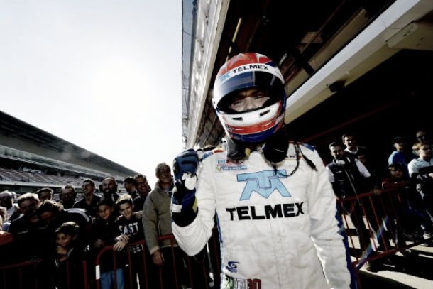 Diego Menchaca termina el año en el podio Diego Menchaca termina el año en el podio