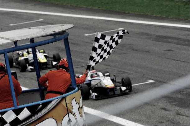 Diego Menchaca suma dos podios en Monza