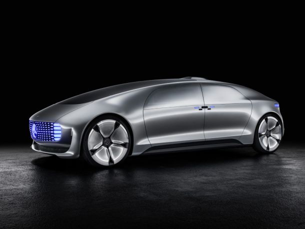 Mercedes-Benz F 015 Luxury in Motion: el coche de 2030 se conduce solo
