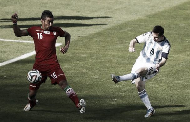 Argentina 1-0 Iran: Late Messi strikes secures last 16