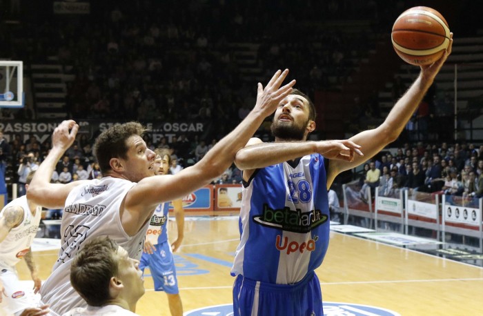 Basket, Serie A2 - Givova Scafati, il mercato si chiude con Metreveli e Luposor