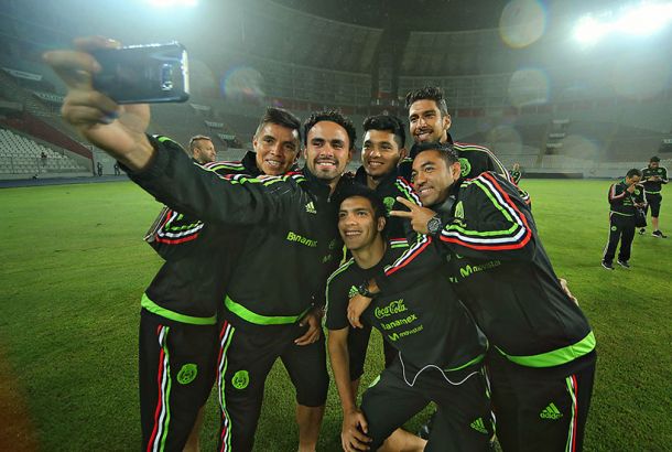 Poco fútbol, pocos goles, muchas dudas: así llega México a Chile 2015