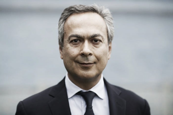 Farhad Moshiri becomes major Everton shareholder