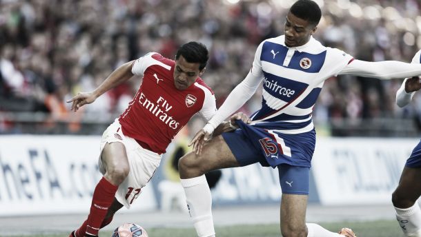 Michael Hector signs new deal at Reading